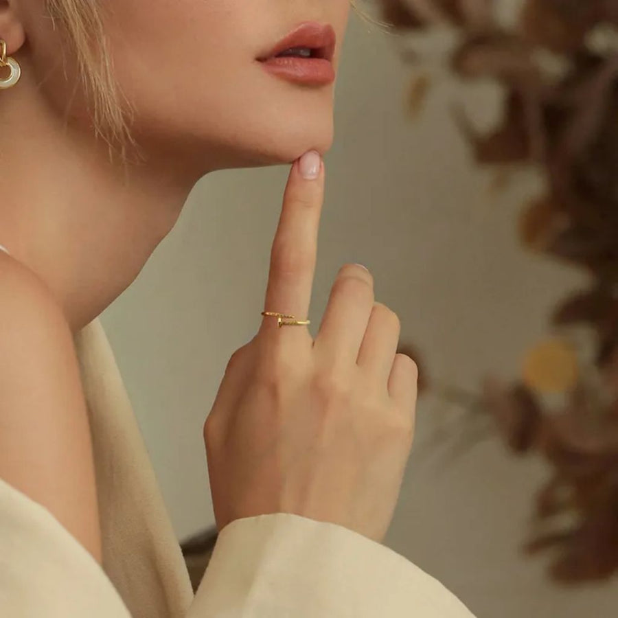 Minimal Nail Drip Ring