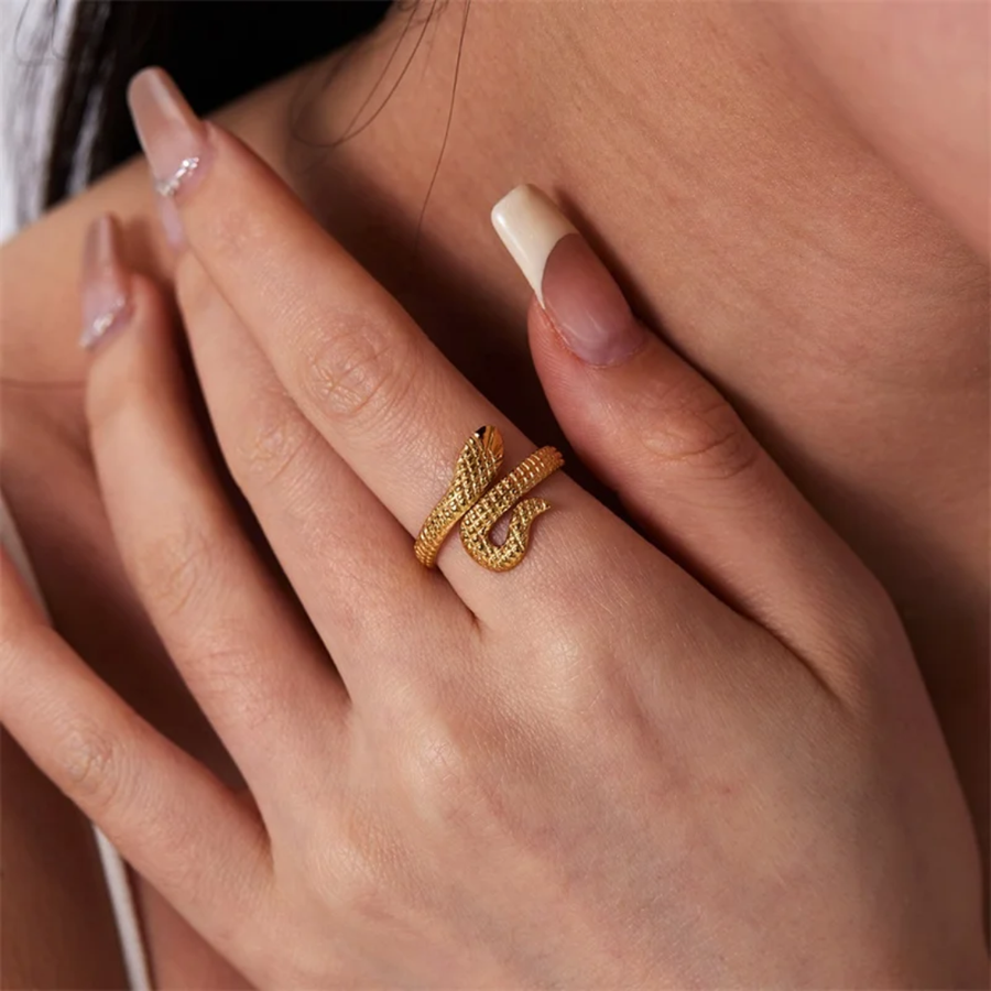Snake Muse Ring
