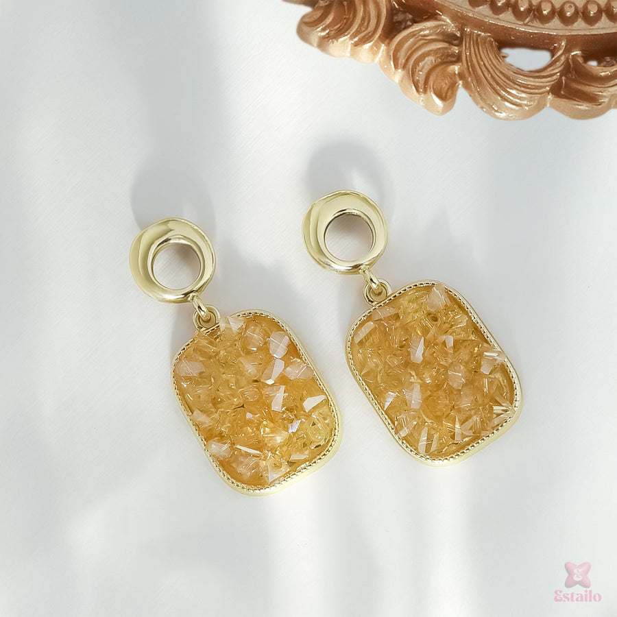 Shimmering Squares Dangler Earring