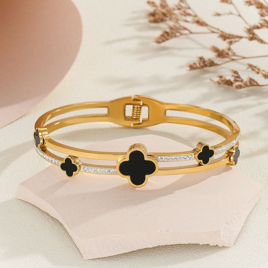 Midnight Clove Beauty Bracelet