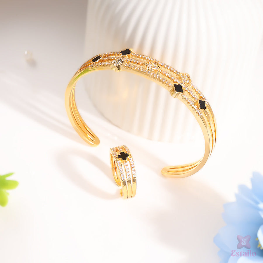Midnight Clover Bracelet
