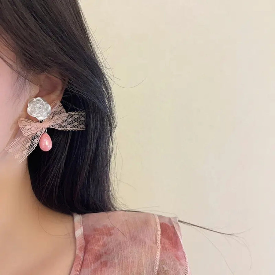 Snowbud Studs Earring