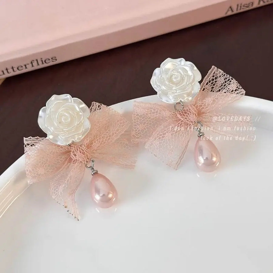 Snowbud Studs Earring