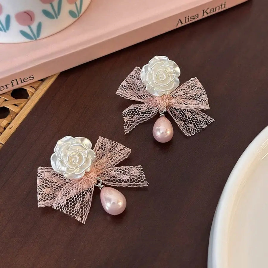 Snowbud Studs Earring