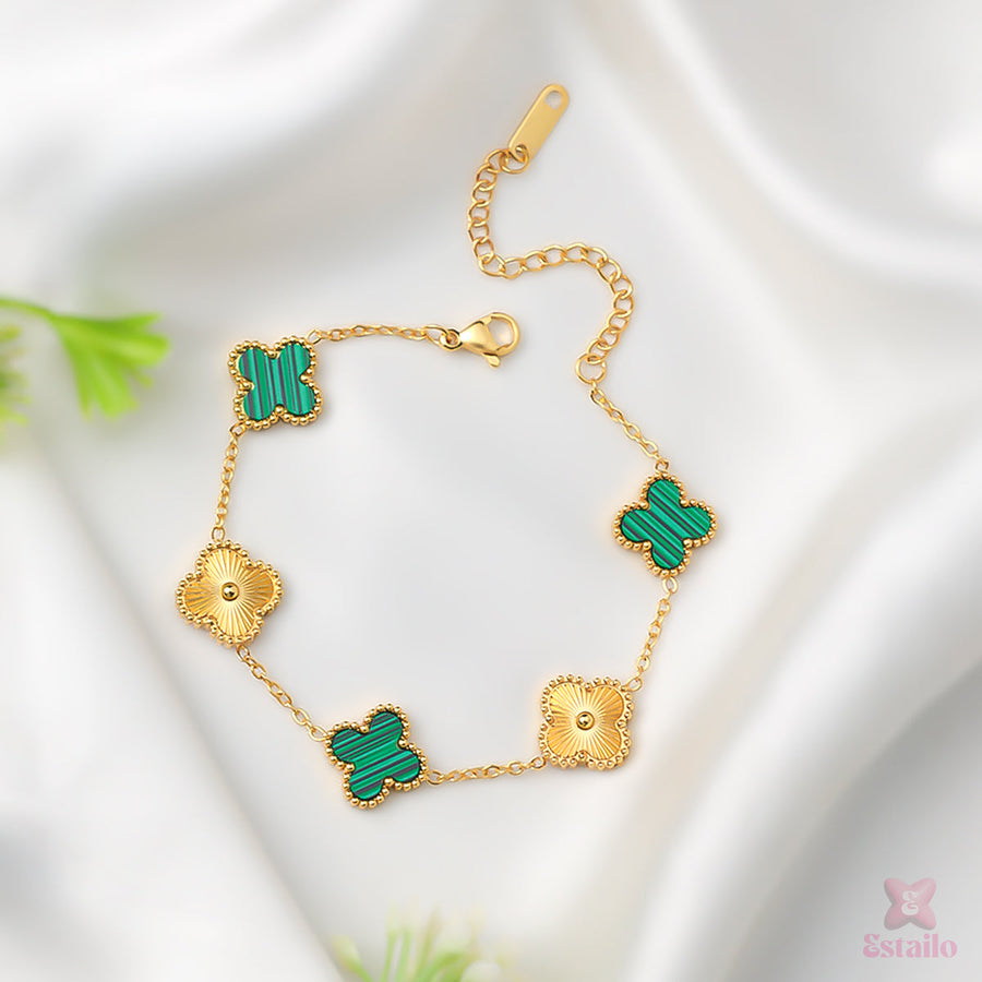 Glowy Clover Bracelet