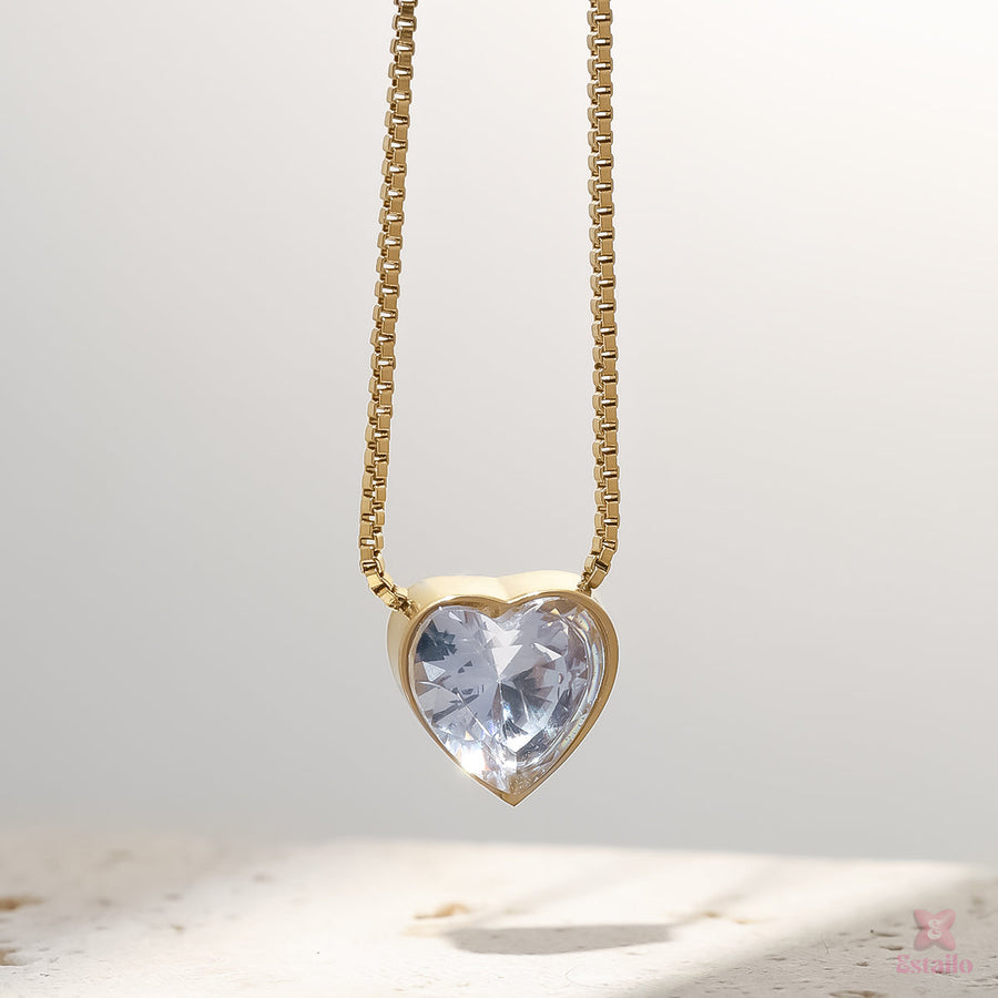 Solitaire Heart Neckpiece