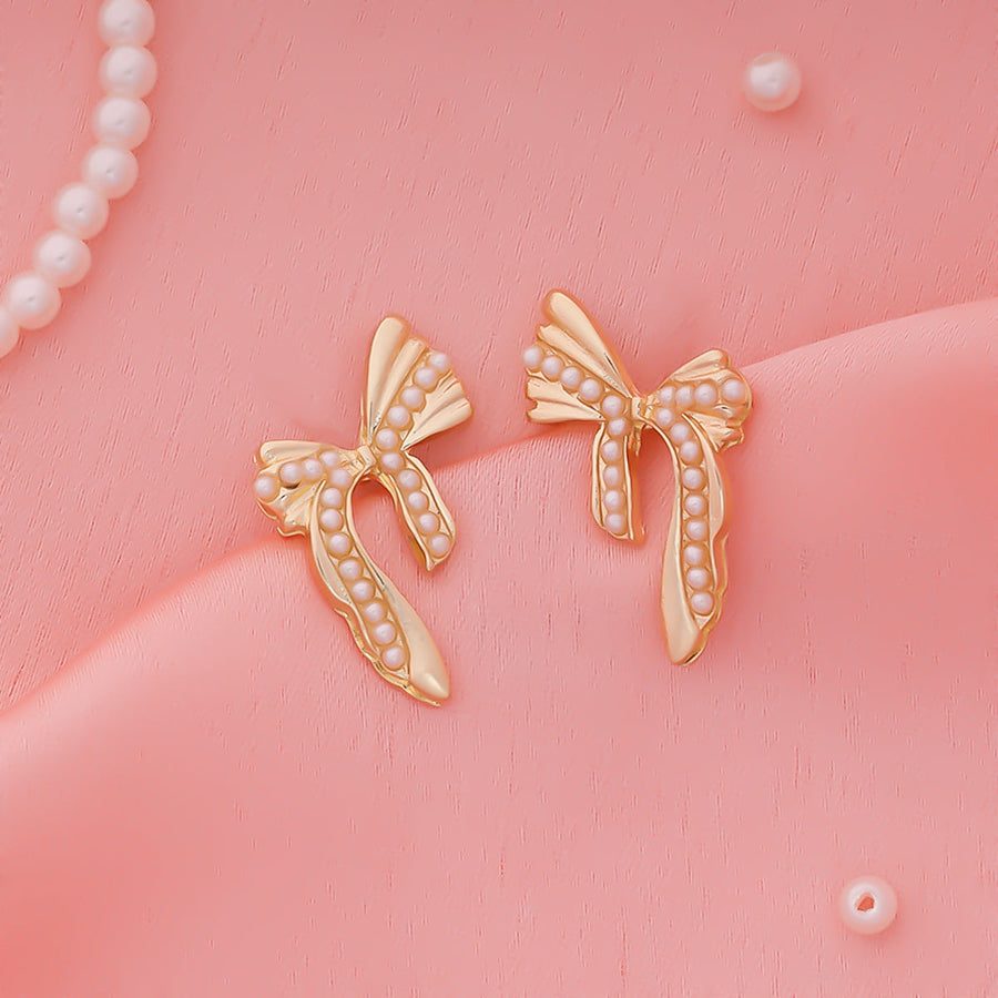 Bow-Bliss Pearl Earrings