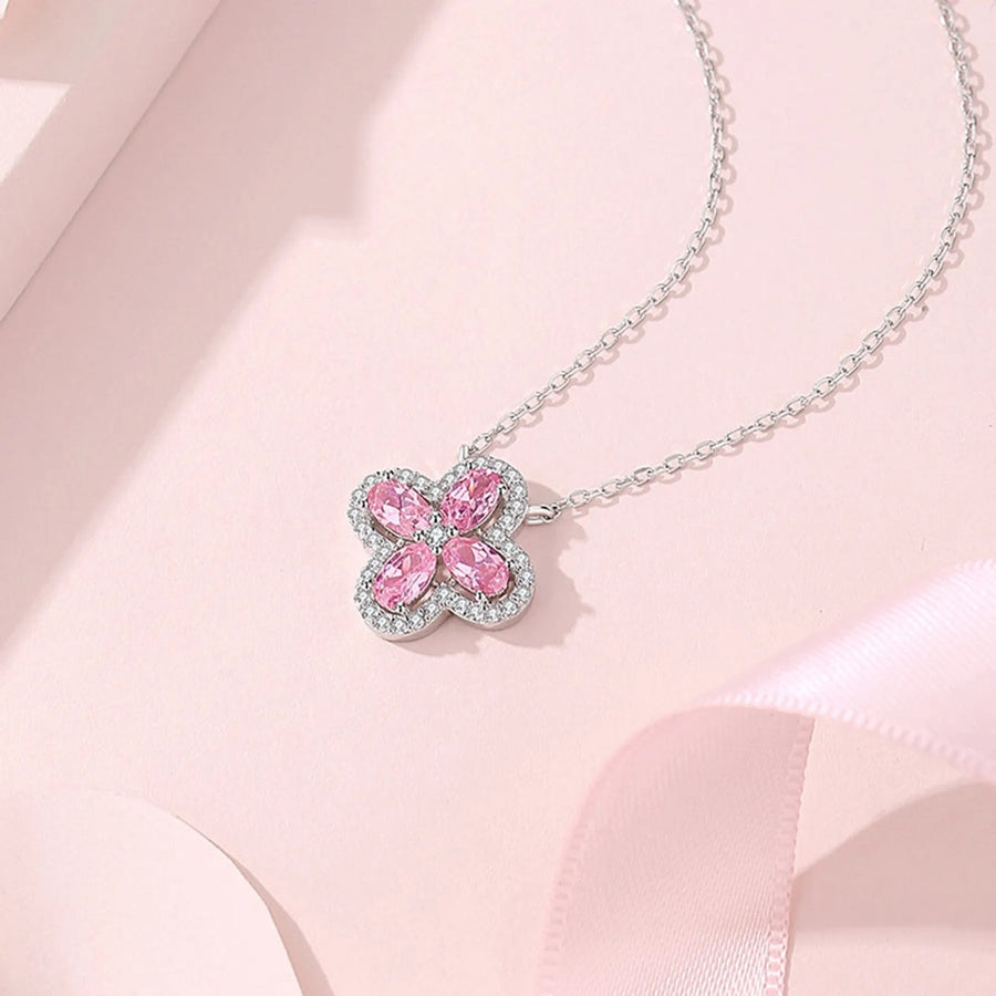 Gleam Clover Necklace
