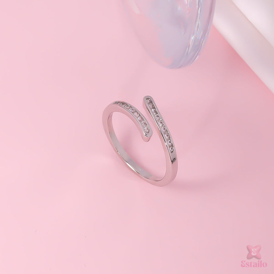 Ethereal Crystal Chic Ring