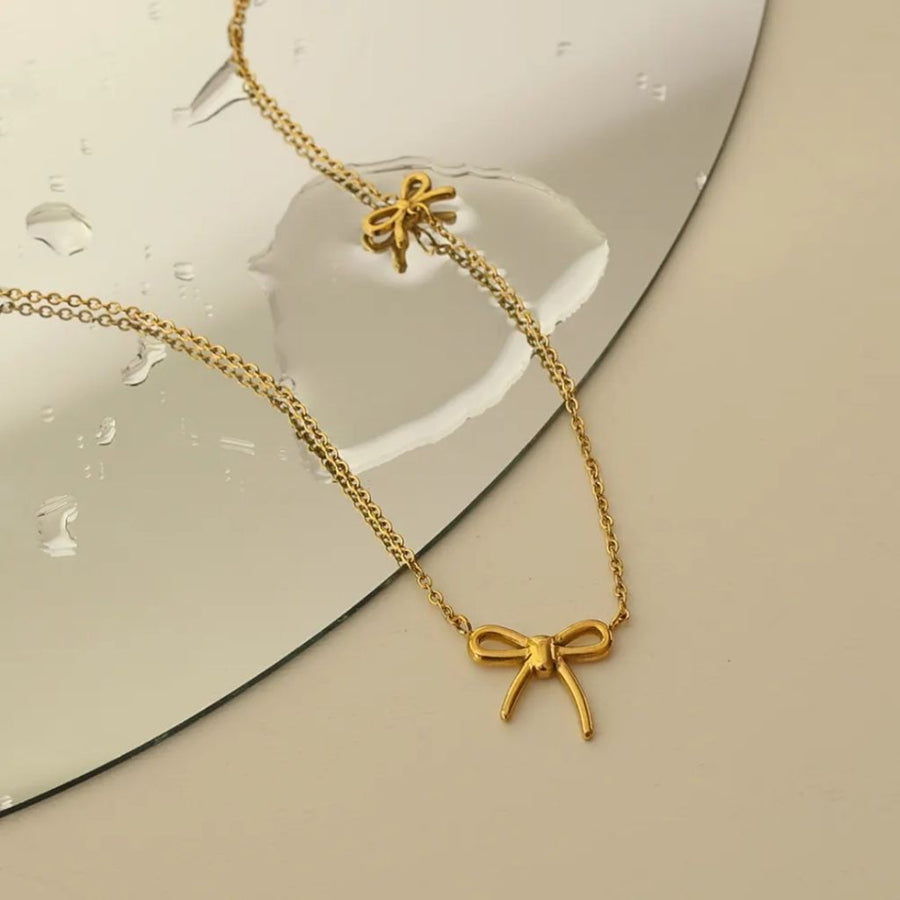 Luxe Loop Bow Necklace