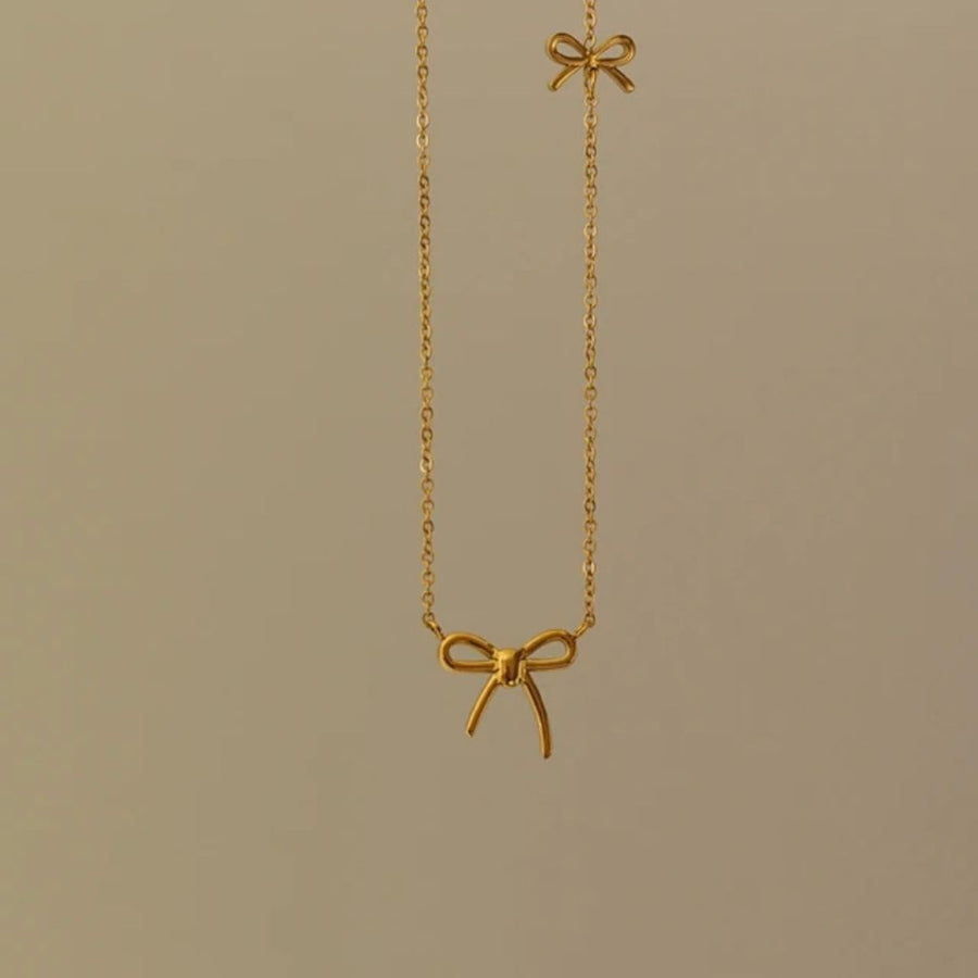 Luxe Loop Bow Necklace