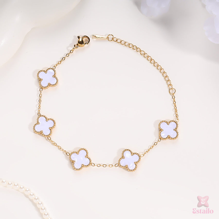 Clover Grace Chain Bracelet