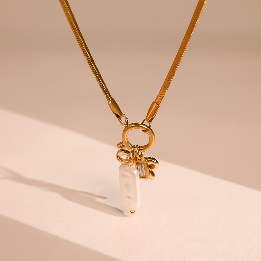 Golden Knot Shimmer Necklace