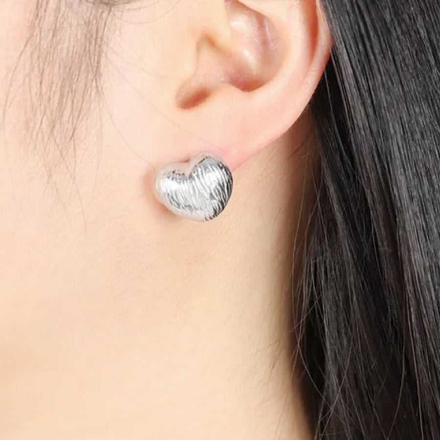 Plump Heart Dangles Earrings