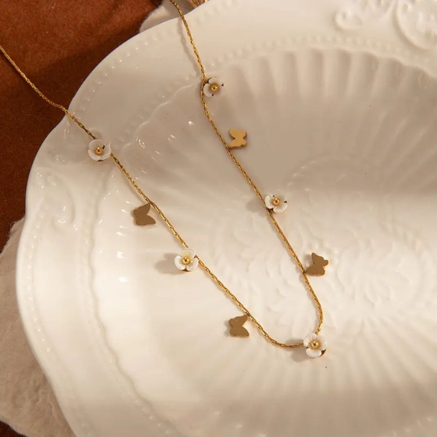 Daisy and Butterfly Necklace