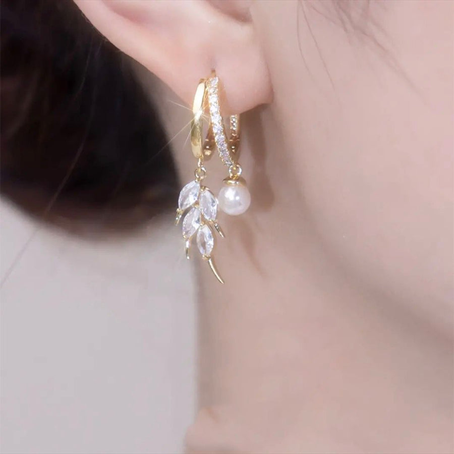 Dainty Pearl Drop Earrings