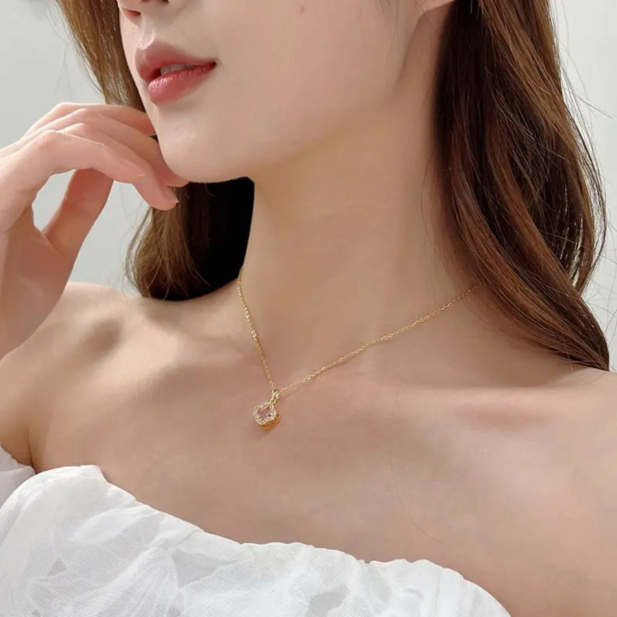 Eternal Gleam Neckpiece