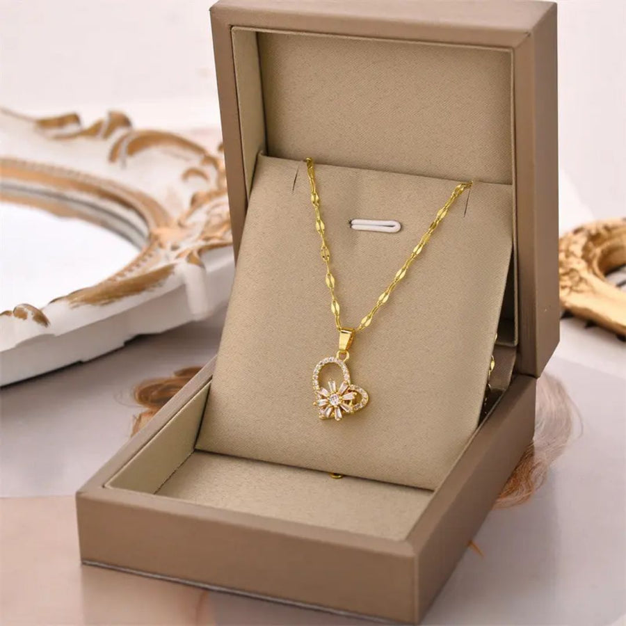 Flora Gleam Pendant